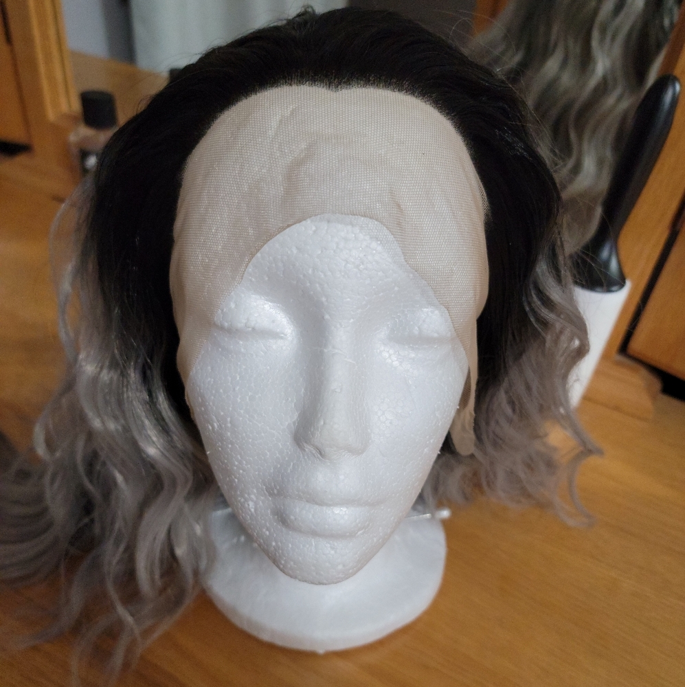 Brand new with out tags uncut lace wig